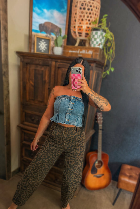 Leopard Barrel Denim